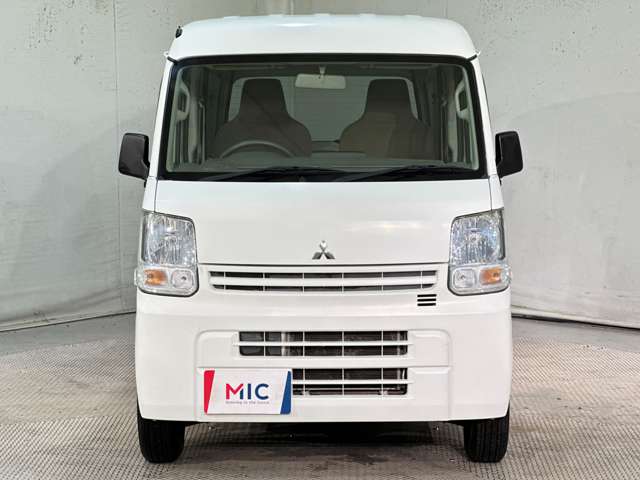 Mitsubishi Minicab Van 4