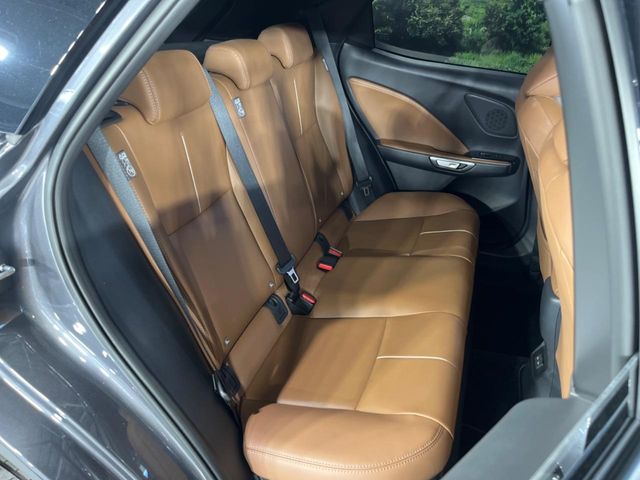 Lexus LBX 10
