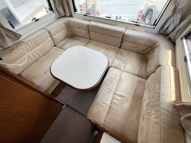 Toyota Camroad 11