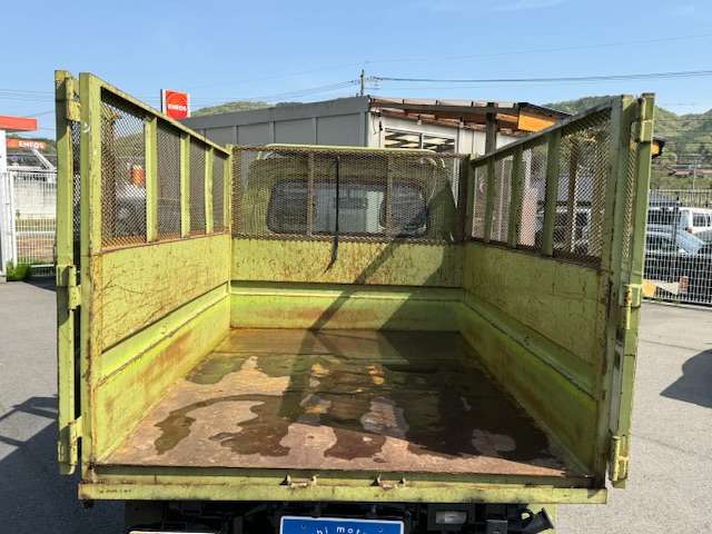 Mazda Scrum Truck 12