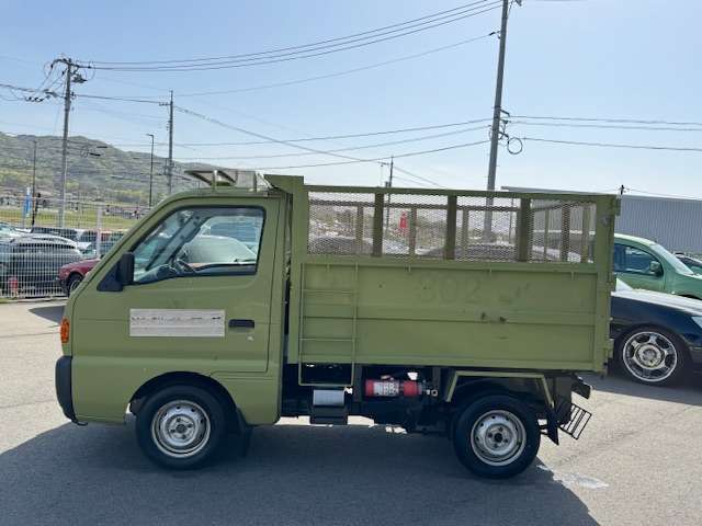 Mazda Scrum Truck 4