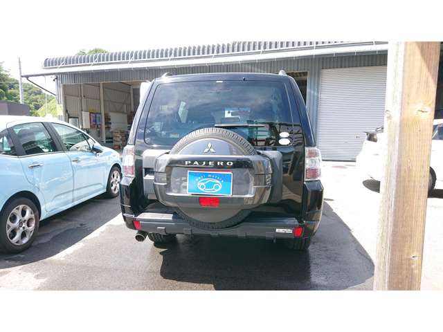 Mitsubishi Pajero 11