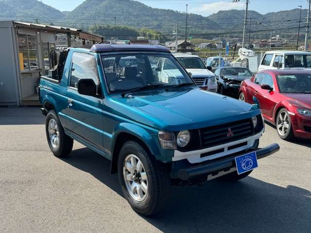 Mitsubishi Pajero 6