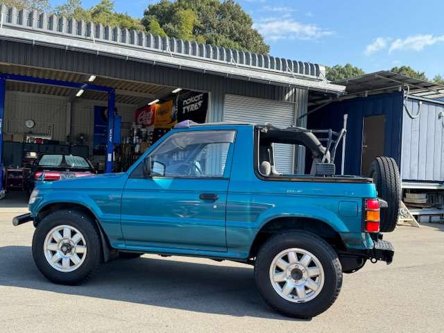 Mitsubishi Pajero 7