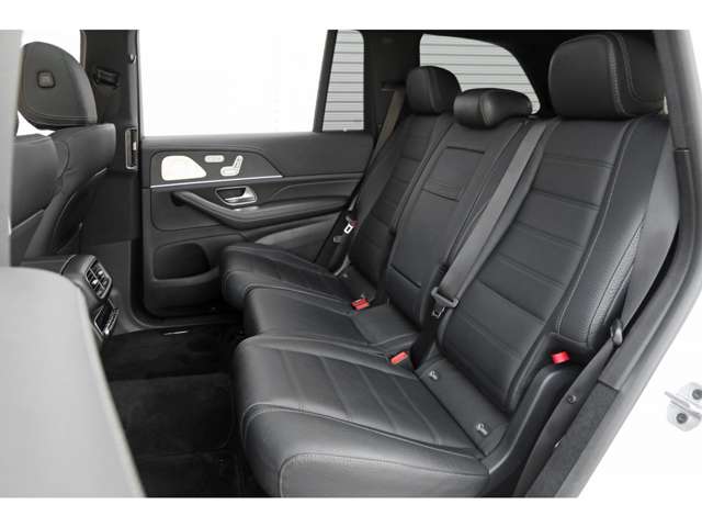 Mercedes-Benz GLS 12