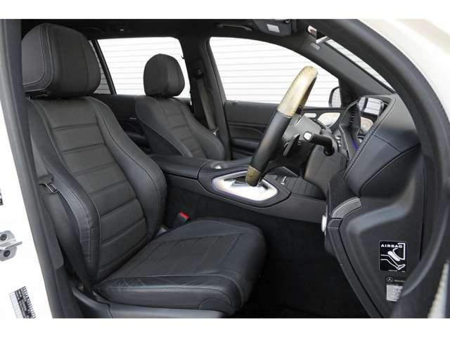 Mercedes-Benz GLS 10