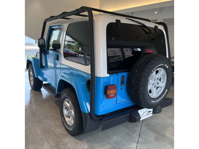 Jeep Wrangler 7