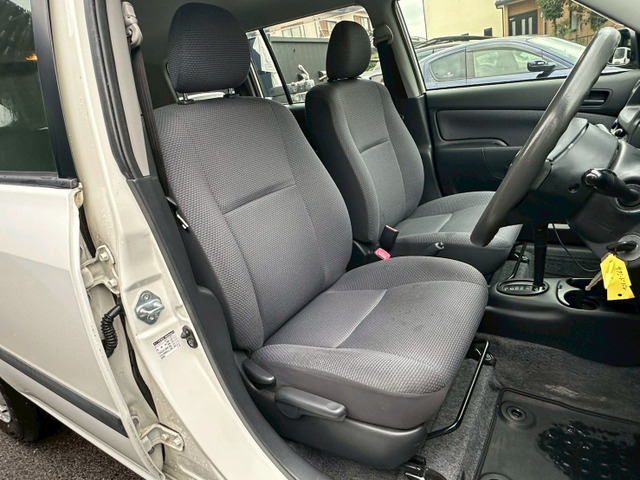 Toyota Succeed Van 6