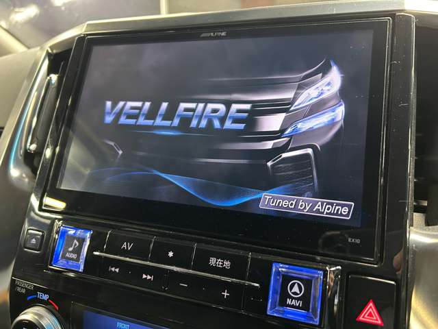 Toyota Vellfire 5