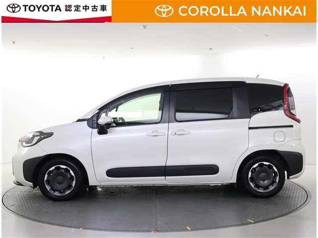 Toyota Sienta 5