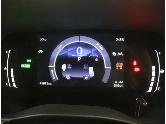 Toyota Sienta 8
