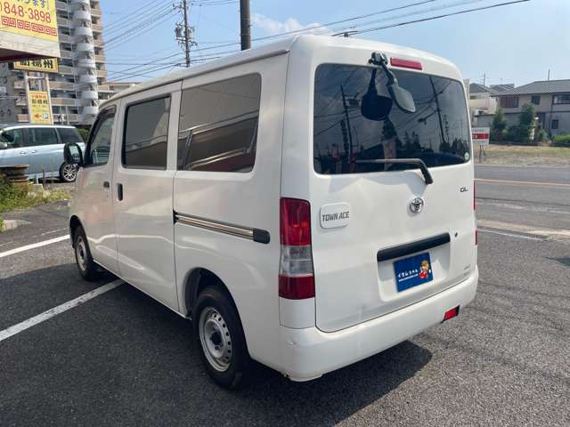 Toyota Town Ace Van 10