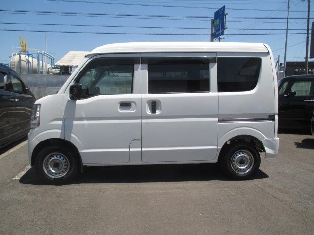 Nissan NV100 Clipper 5