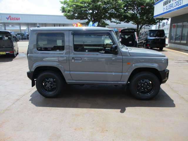 Suzuki Jimny 6