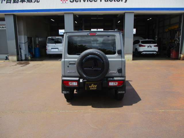 Suzuki Jimny 8
