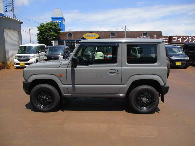 Suzuki Jimny 10