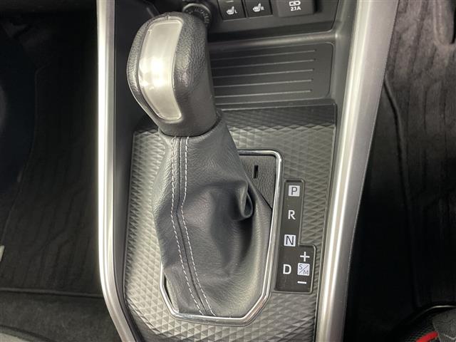 Toyota Raize 13