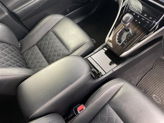 Toyota Harrier 9