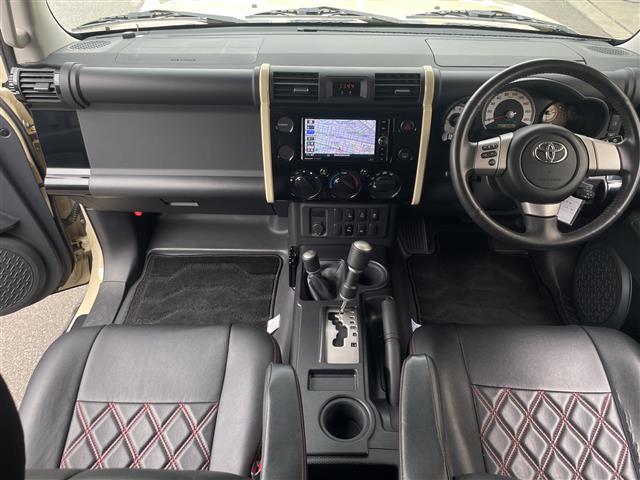 Toyota FJ Cruiser 5