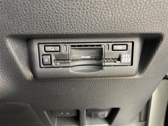 Toyota Land Cruiser 250 4