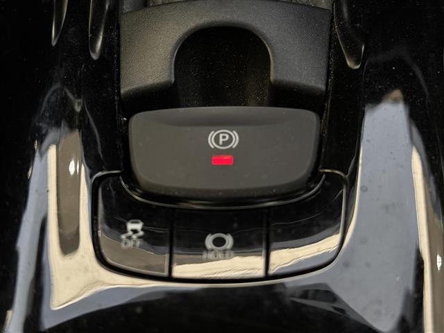 Toyota C-HR 10