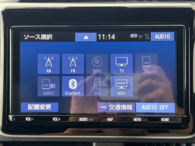 Toyota Esquire 5