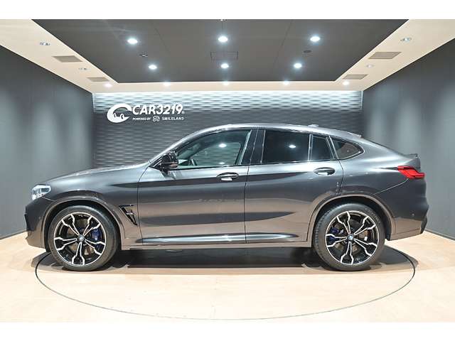 BMW X4 M 11