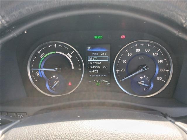 Toyota Alphard 5