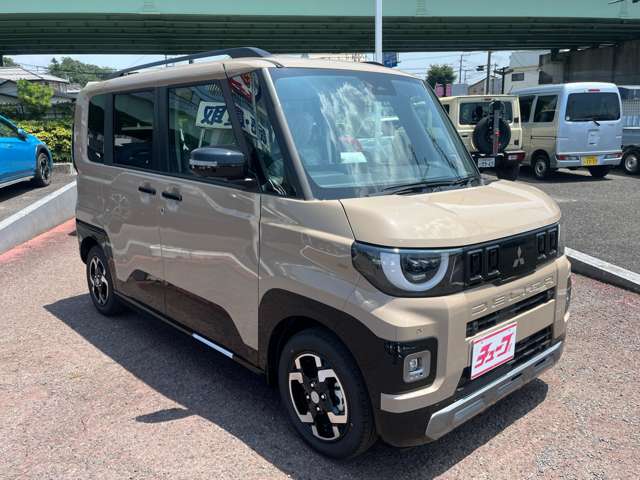Mitsubishi Delica Mini 2