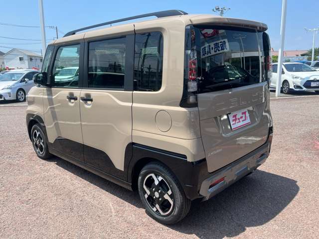 Mitsubishi Delica Mini 4