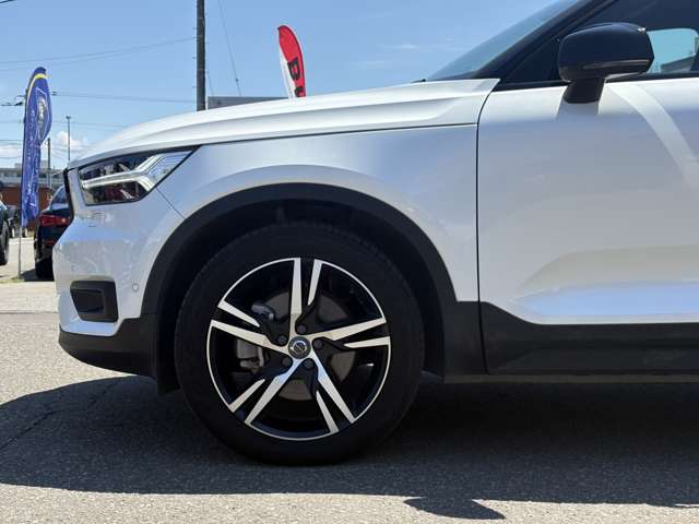 Volvo XC40 3