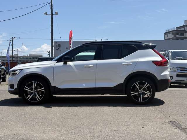 Volvo XC40 4