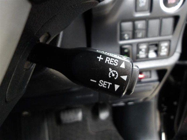 Toyota Esquire 9