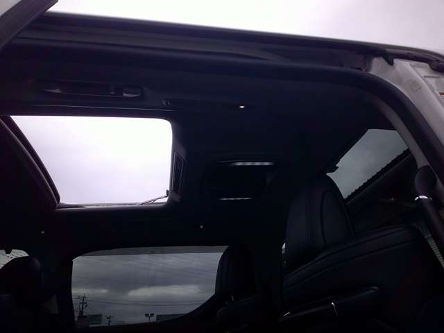 Toyota Vellfire 9