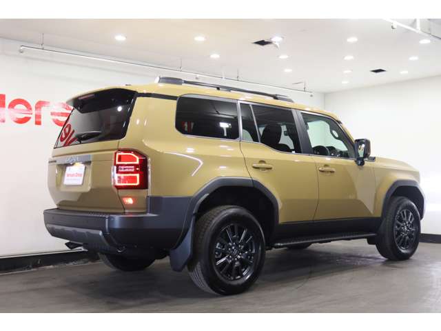 Toyota Land Cruiser 250 4