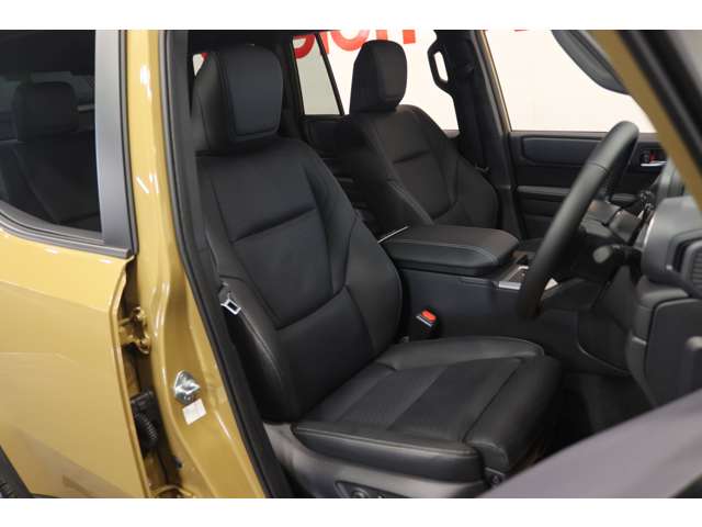 Toyota Land Cruiser 250 10