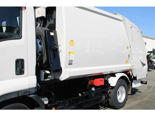 Isuzu Forward 12