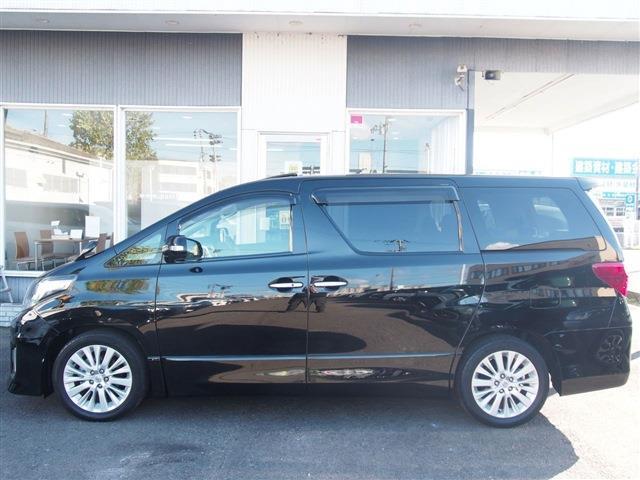Toyota Alphard 5