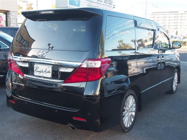 Toyota Alphard 8