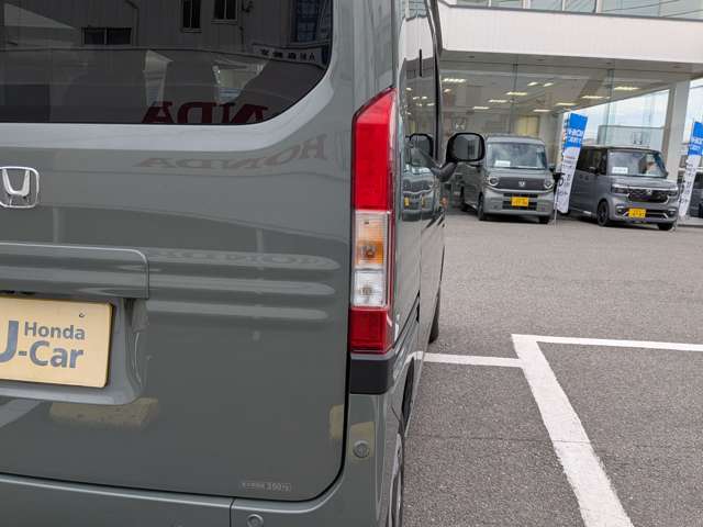 Honda N-VAN 12