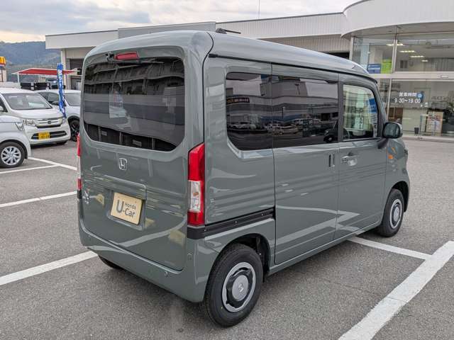 Honda N-VAN 8