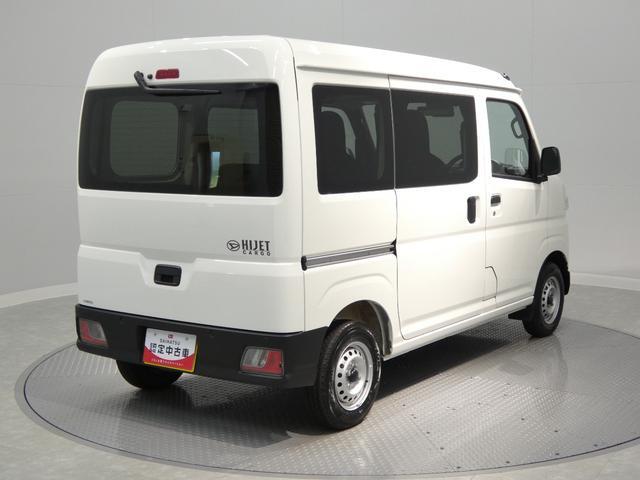 Daihatsu Hijet Cargo 8