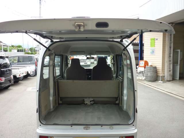 Suzuki Every 11