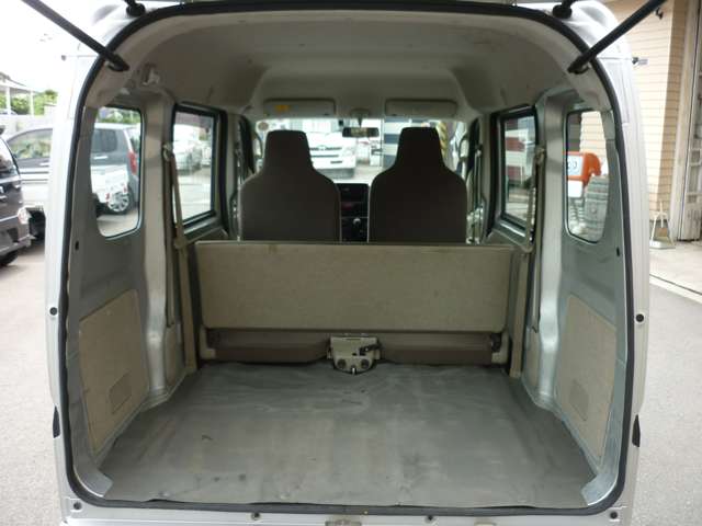 Suzuki Every 12