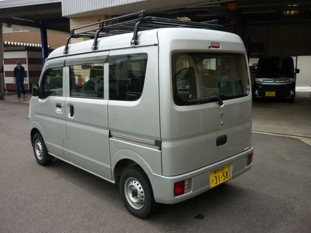 Suzuki Every 4