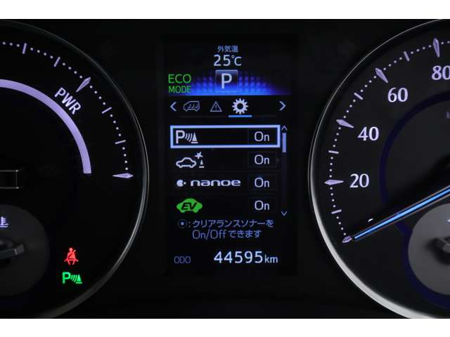 Toyota Alphard 12