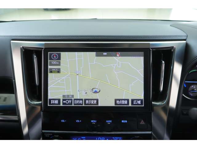Toyota Alphard 9