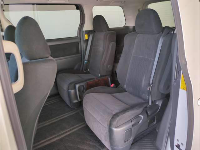 Toyota Alphard 10