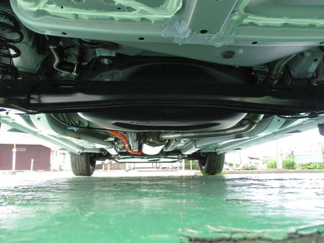 Daihatsu Rocky 11