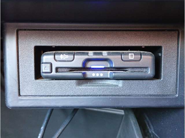 Toyota Land Cruiser Prado 6